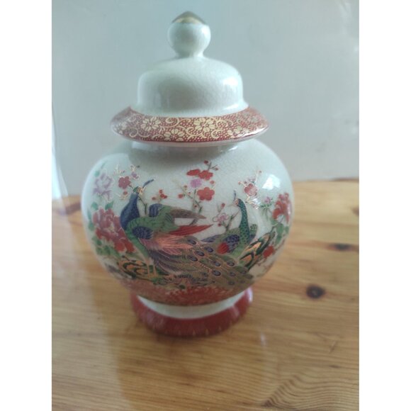 Vintage Japanese Ceramic Peacock Ginger Jar by Satsuma 6" - Picture 5 of 16